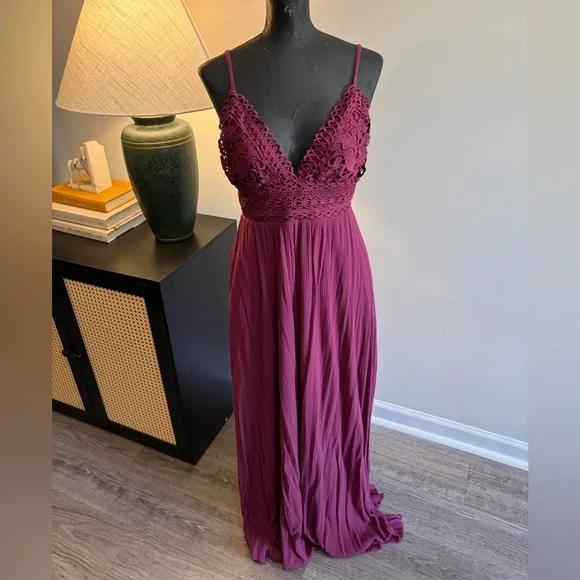 Lovely Day Plum Purple Dark Romantic Boho Lace Maxi Dress (M) Whimsigoth Wedding - Picture 1 of 16
